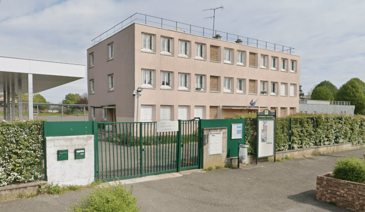 France: A 15-year-old secondary school pupil suspected of radicalisation carries a knife into his school. The teenager, who was born in Yemen, is taken into police custody – Allah's Willing Executioners