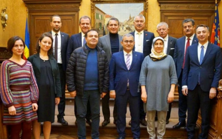 Belgium: The mayor Emir Kir, who was kicked out of the PS because of his closeness to Turkish neo-fascists, had the police intervene to prevent a conference of Eric Zemmour, Viktor Orbán and Nigel Farage – Allah's Willing Executioners